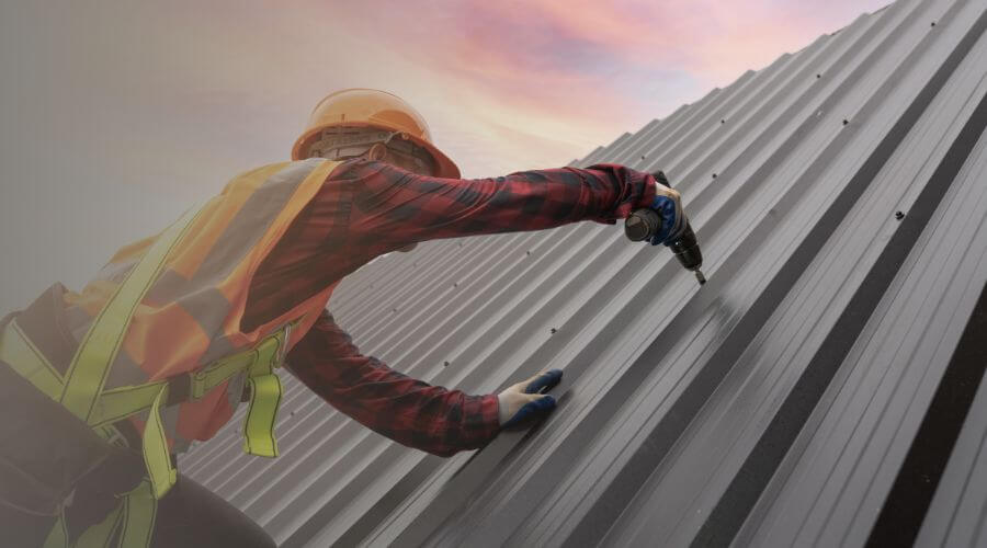 Expert Emergency Roof Repairs services in Waterboro, ME